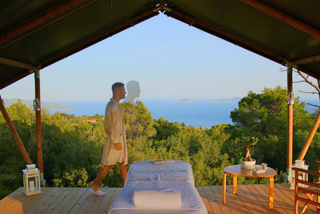The Infinity 180 Luxury Suites Milia Dış mekan fotoğraf