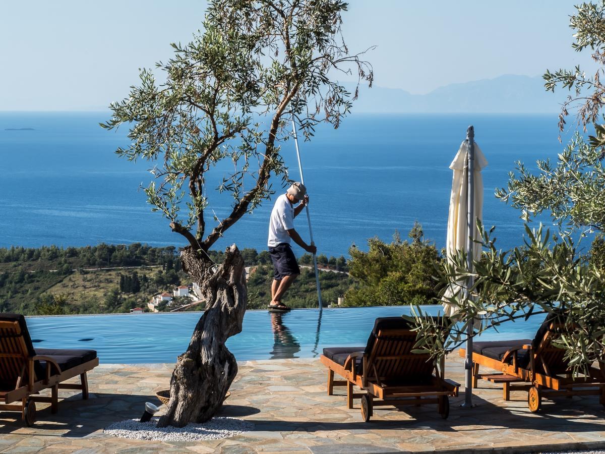 The Infinity 180 Luxury Suites Milia Dış mekan fotoğraf